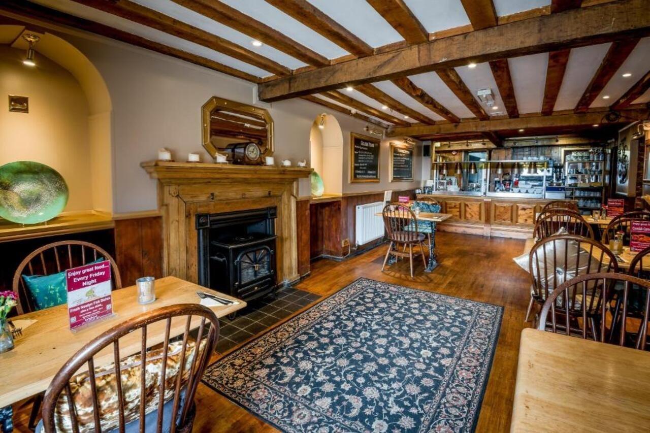 The Longboat Inn Πενζάνς Εξωτερικό φωτογραφία